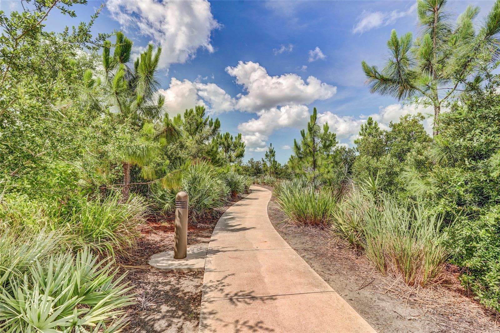 Miles of walking Trails - 10233 LAKE WALES CIR, SARASOTA