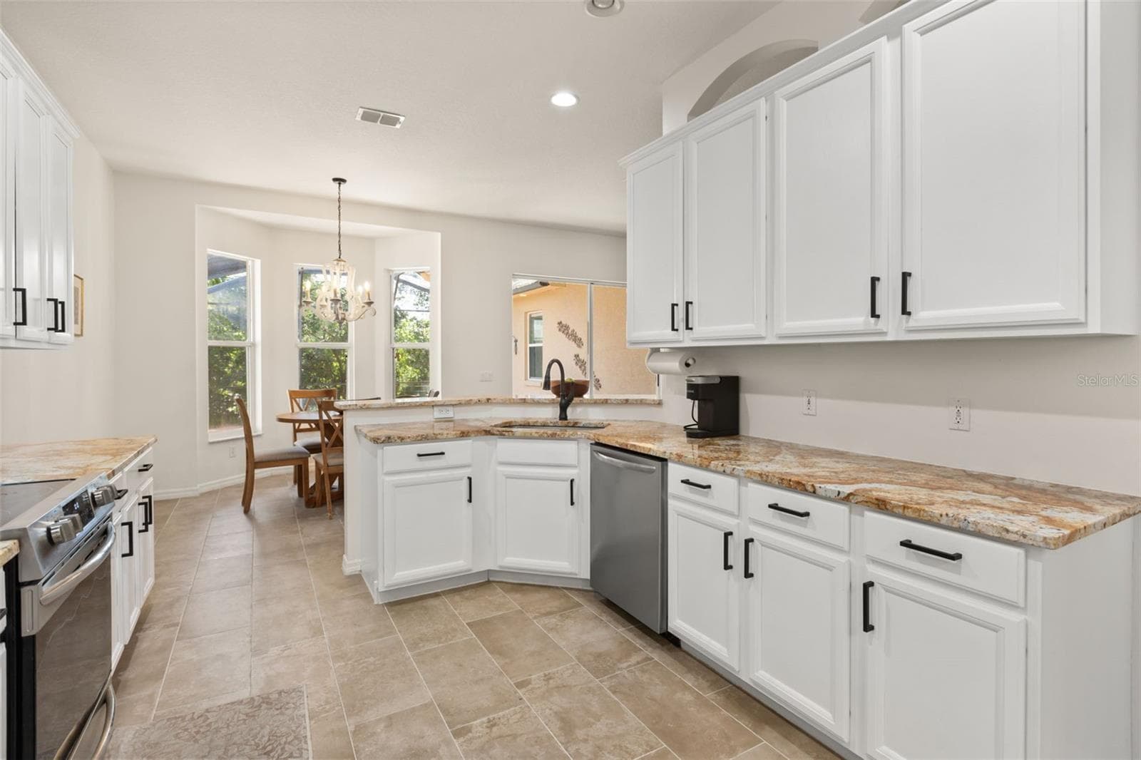 Single Family Residence at 1154 KERSFIELD CIR, LAKE MARY, photo 17 of 41