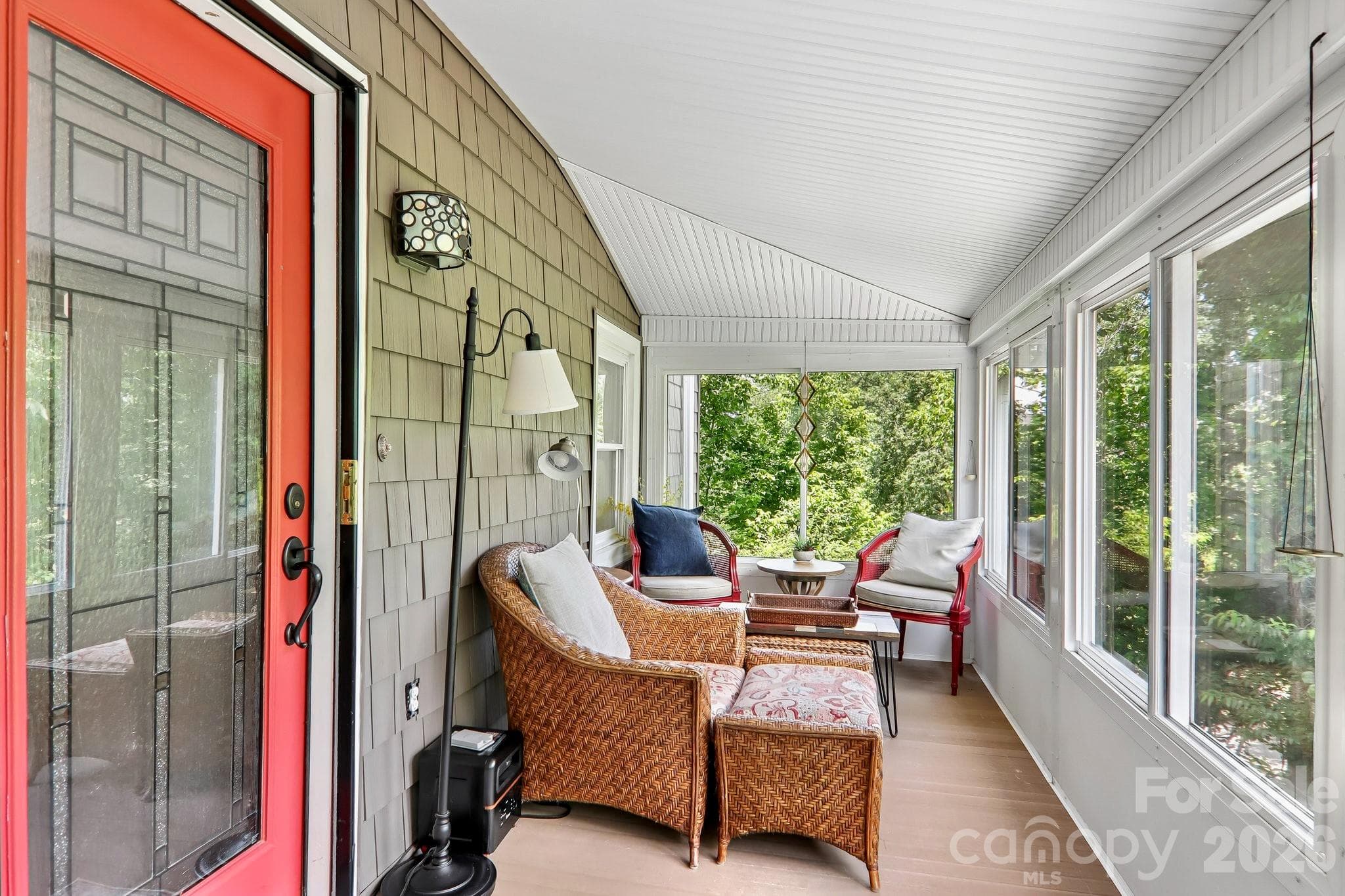 Sunroom - 23 Tuskeegee Street, Asheville