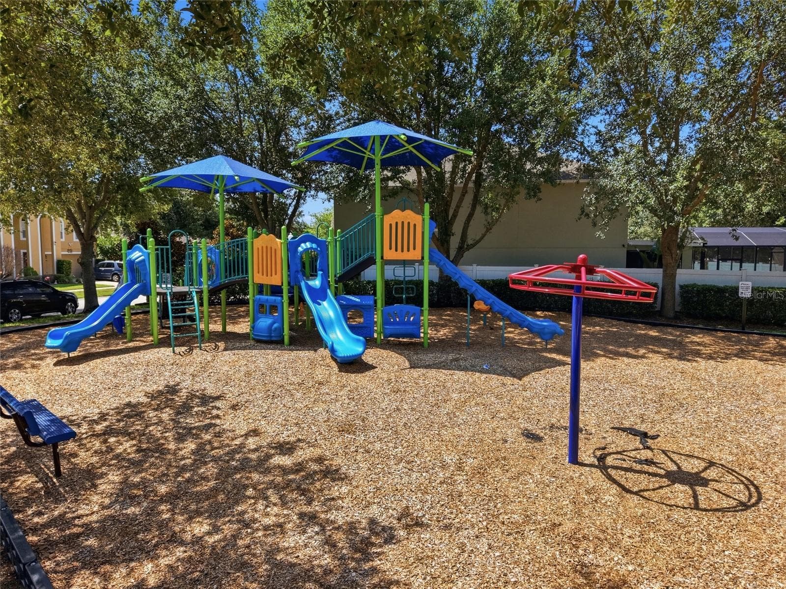 Community playground - 516 CADIZ DR, GROVELAND