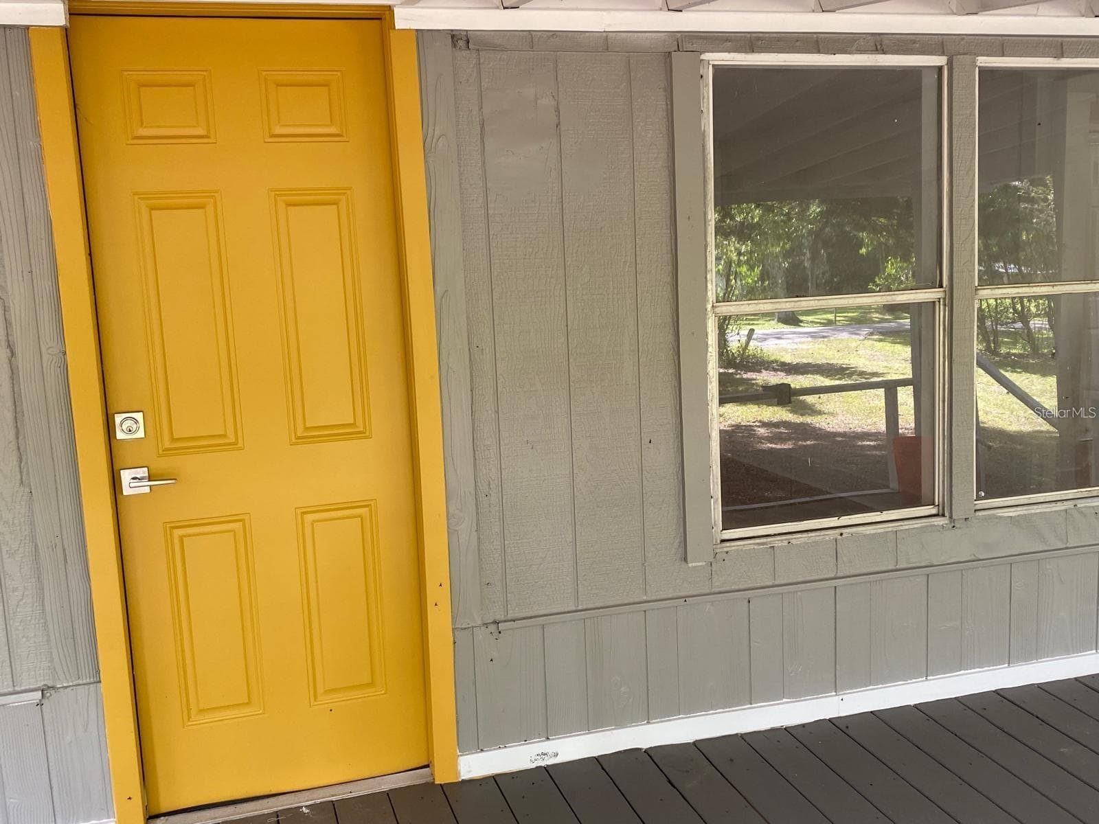 Manufactured Home at 19429 MCCLOY CIR, BROOKSVILLE, photo 4 of 18