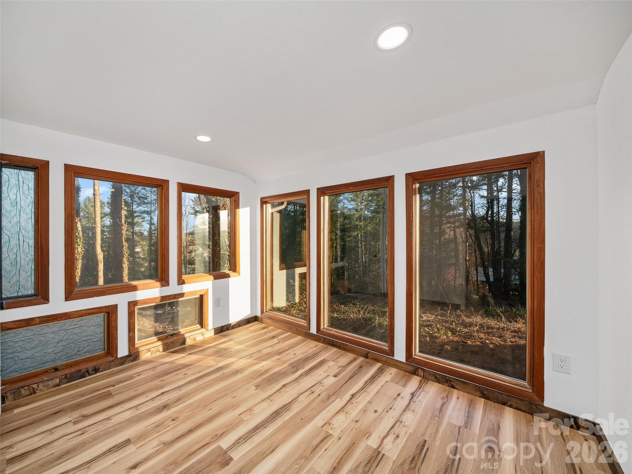 Single Family Residence at Burnsville, photo 20 of 33
