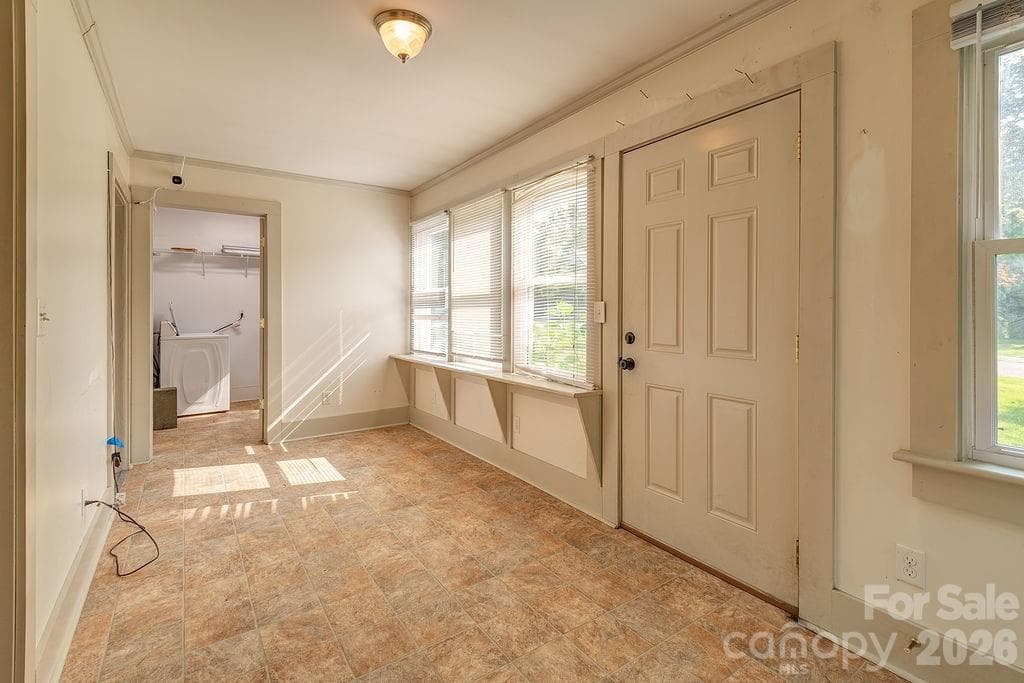 Single Family Residence at Asheville, photo 8 of 28