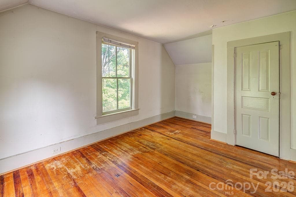 Single Family Residence at Asheville, photo 22 of 28