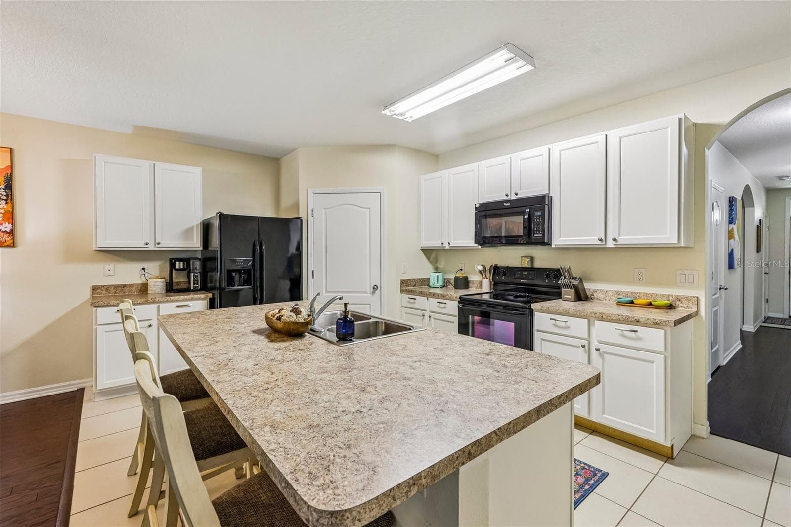 Single Family Residence at 806 GRAND PARK CT, DELAND, photo 13 of 28