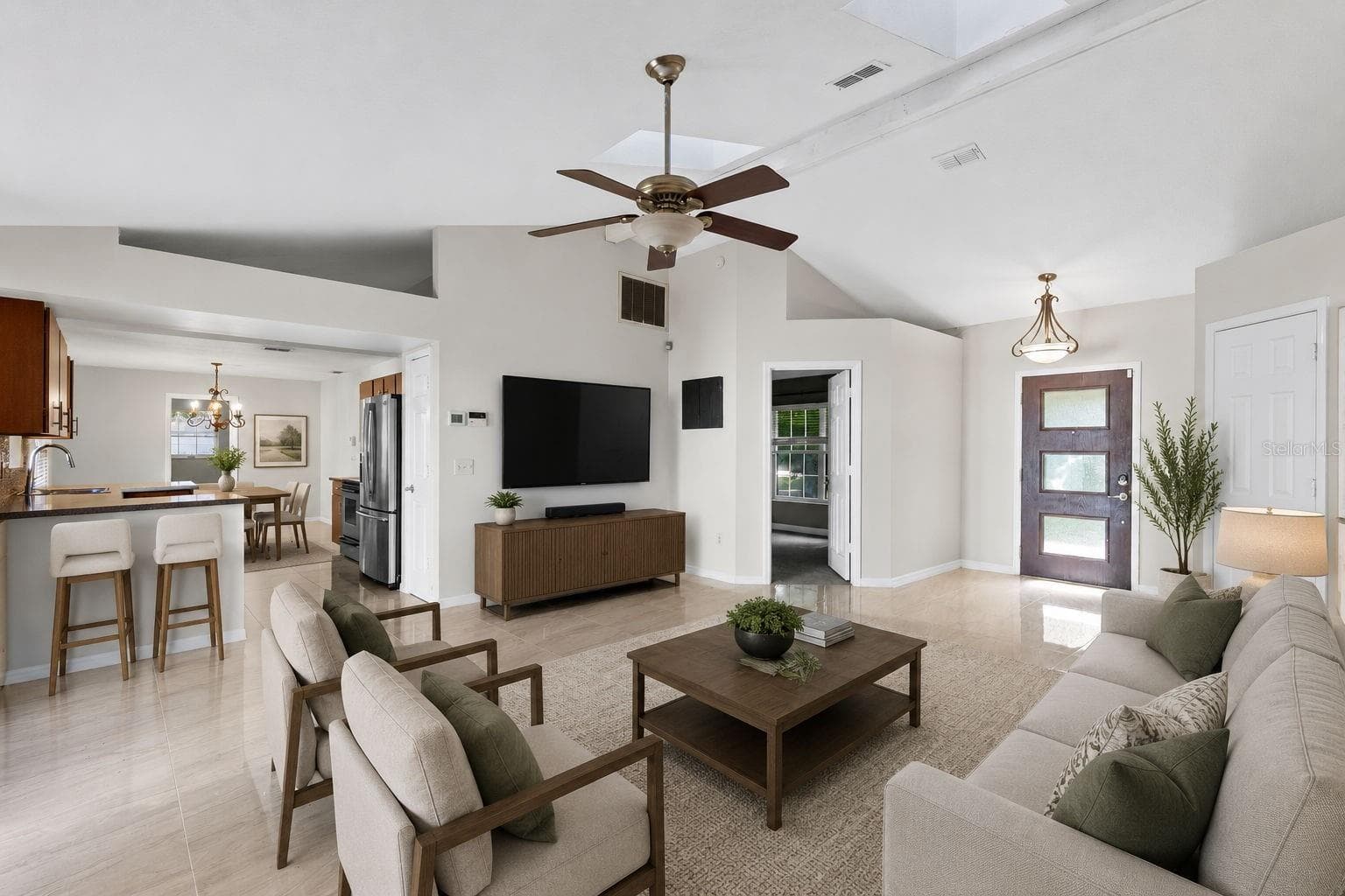 Single Family Residence at 2780 PASEO AVE, ORLANDO, photo 5 of 32