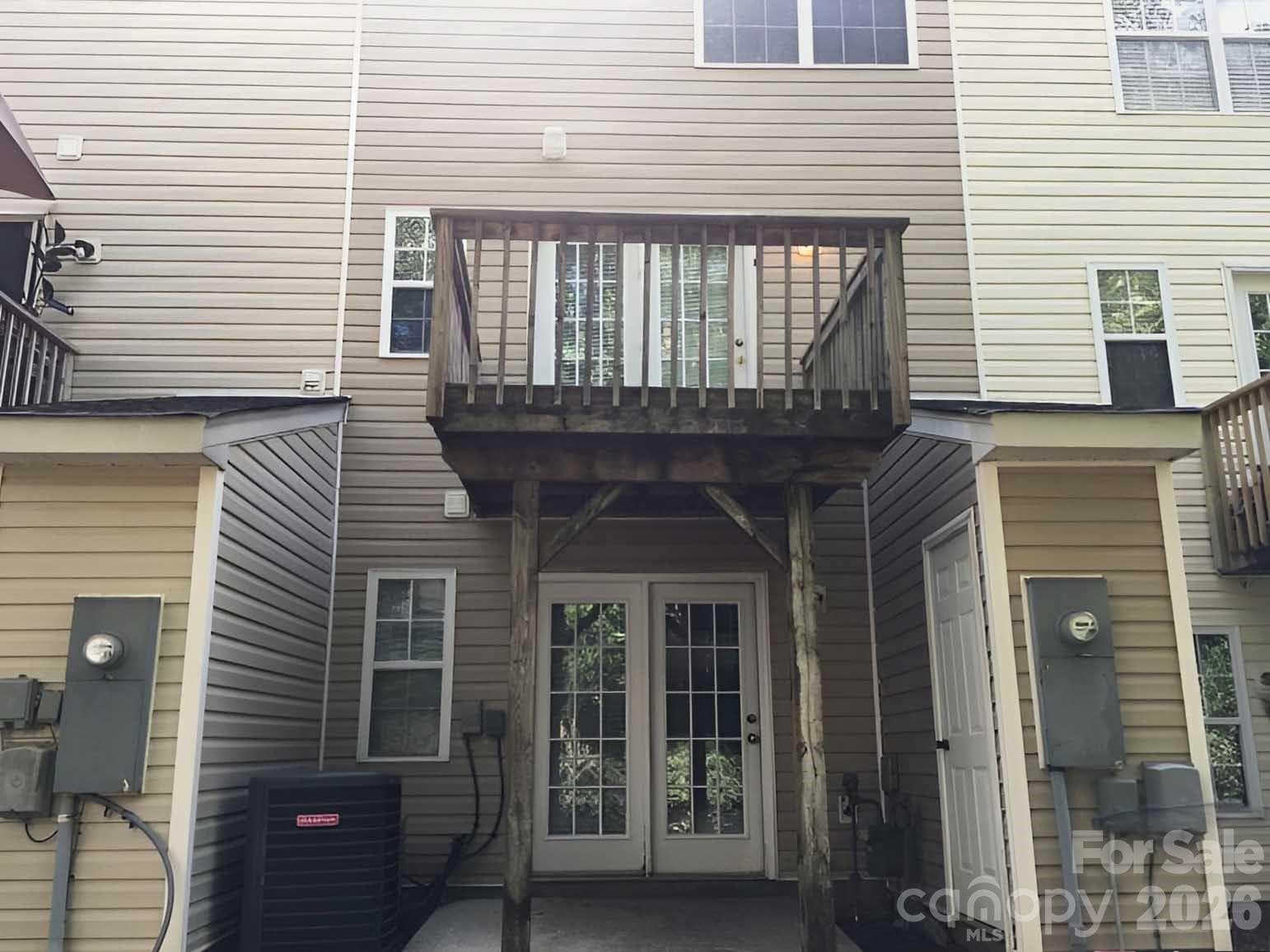 Exterior Back - Charlotte