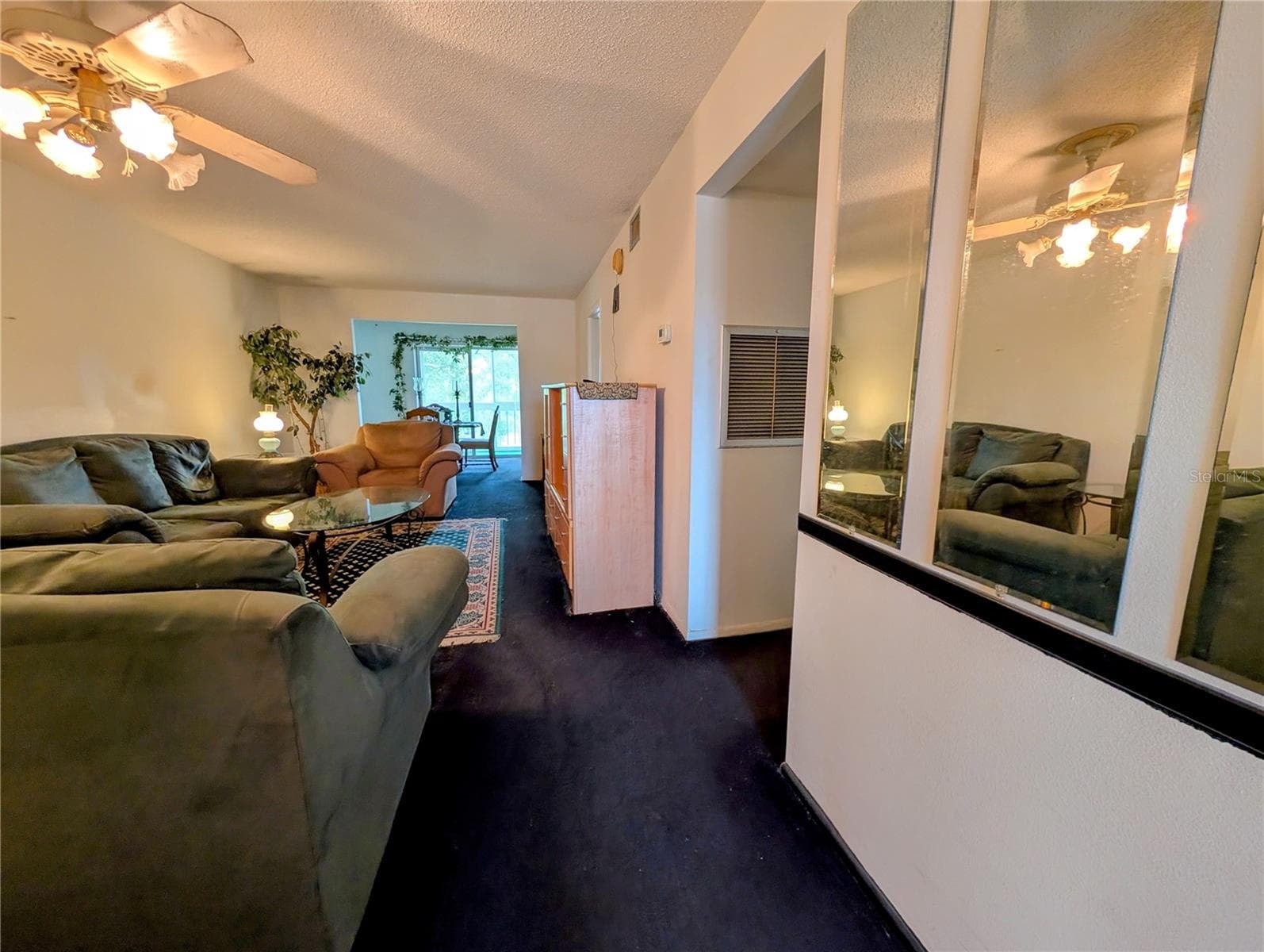 Entry toward living & dining areas - 3714 LAKE BAYSHORE DR #K-418, BRADENTON