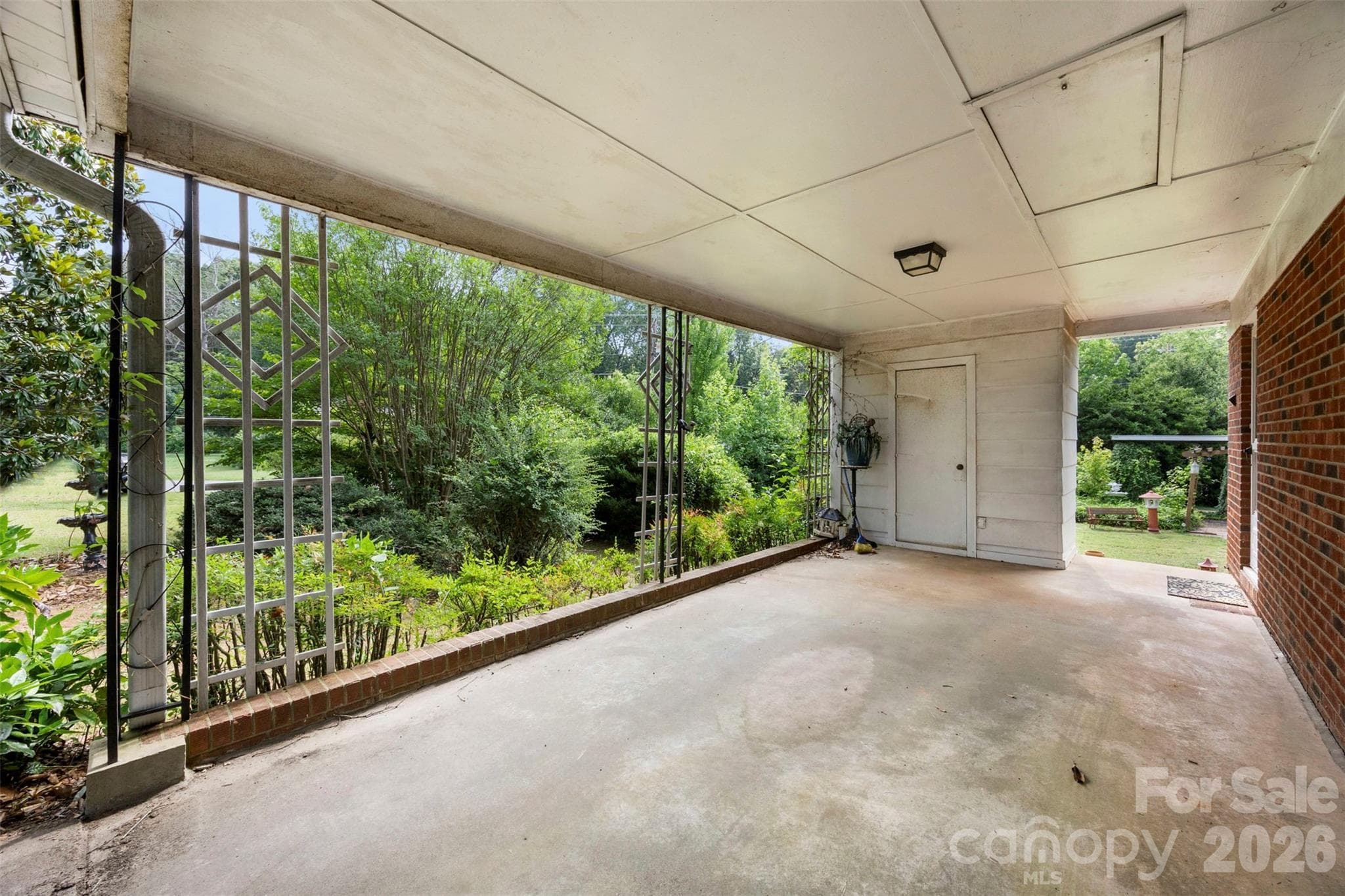 Single Family Residence at Gastonia, photo 3 of 23