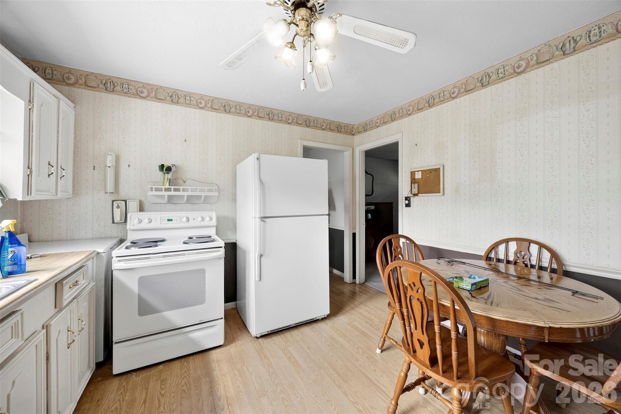 Single Family Residence at Gastonia, photo 9 of 23