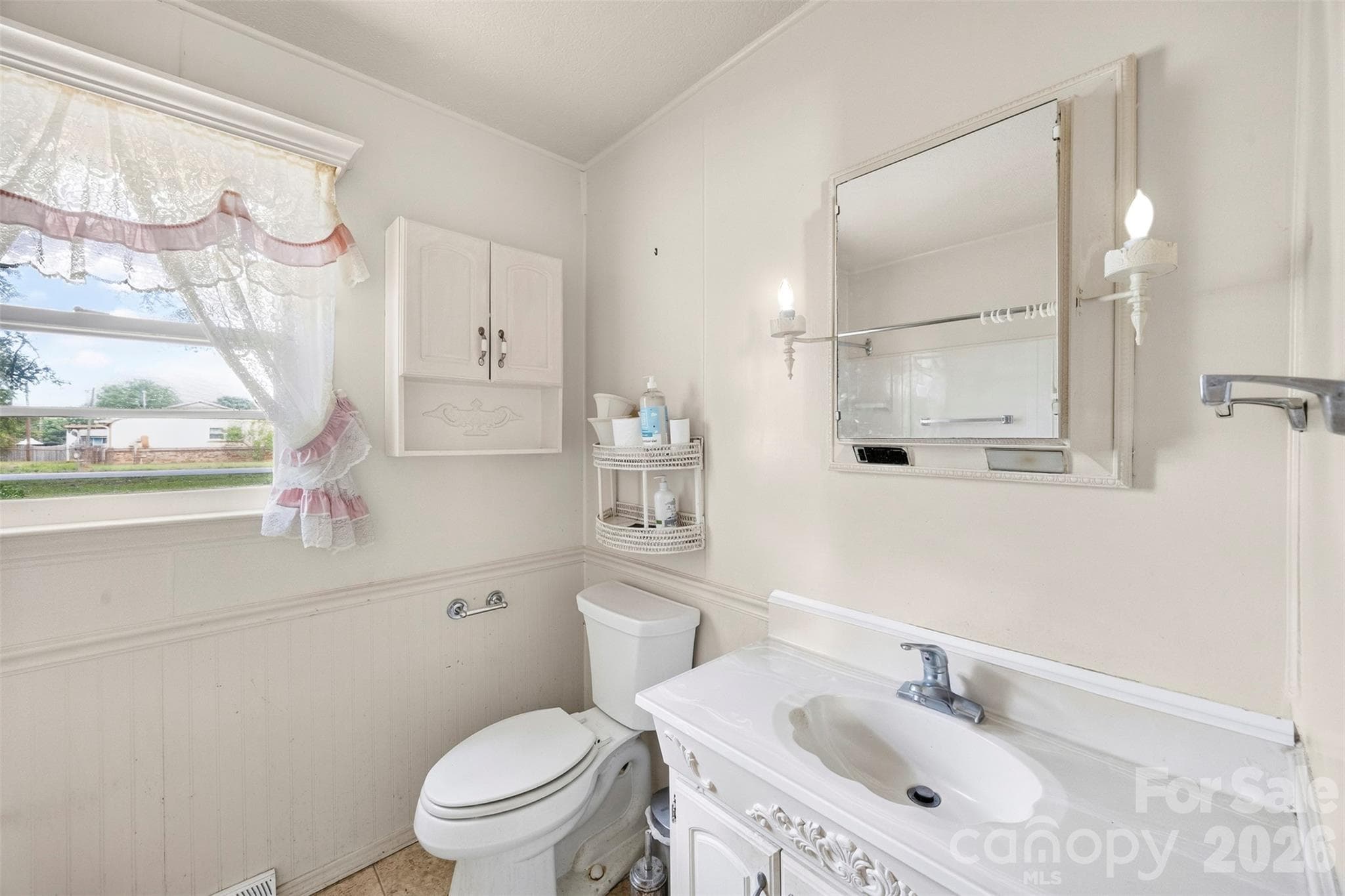 Single Family Residence at Gastonia, photo 16 of 23
