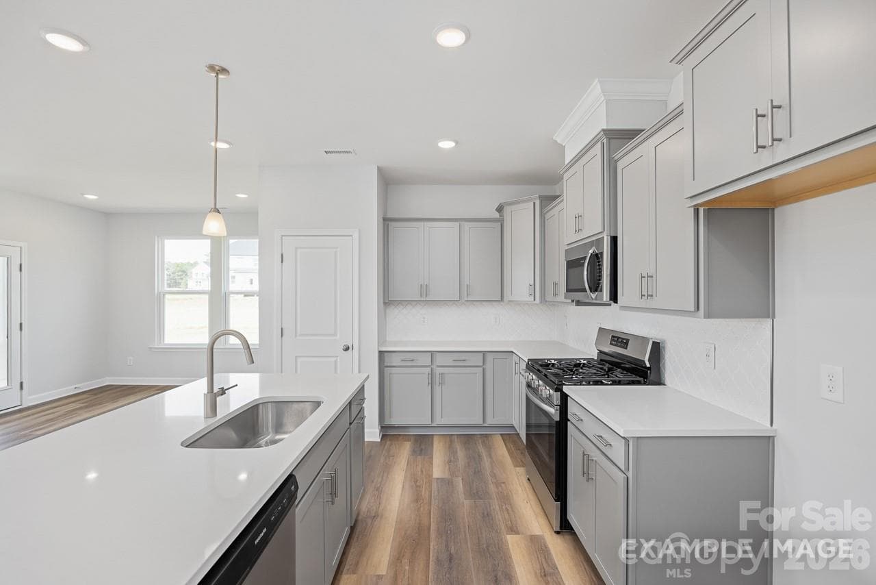 Single Family Residence at 190 Windgate Way, Mooresville, photo 20 of 23