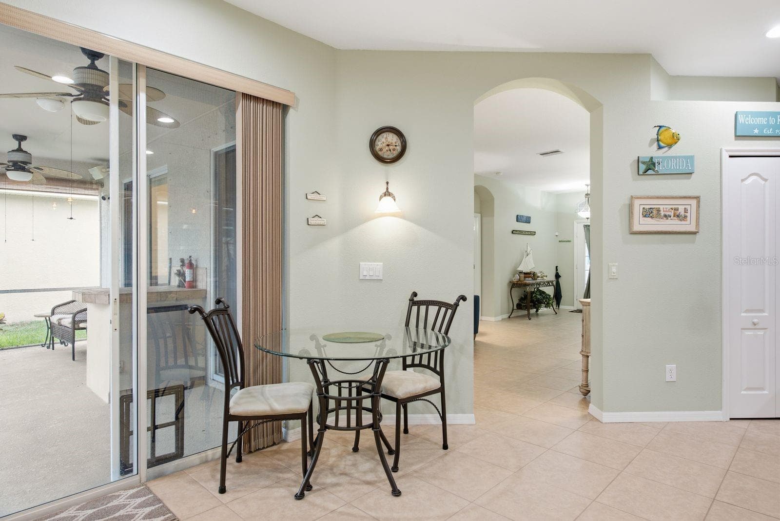 Kitchen dinette - 4882 W BREEZE CIR, PALM HARBOR