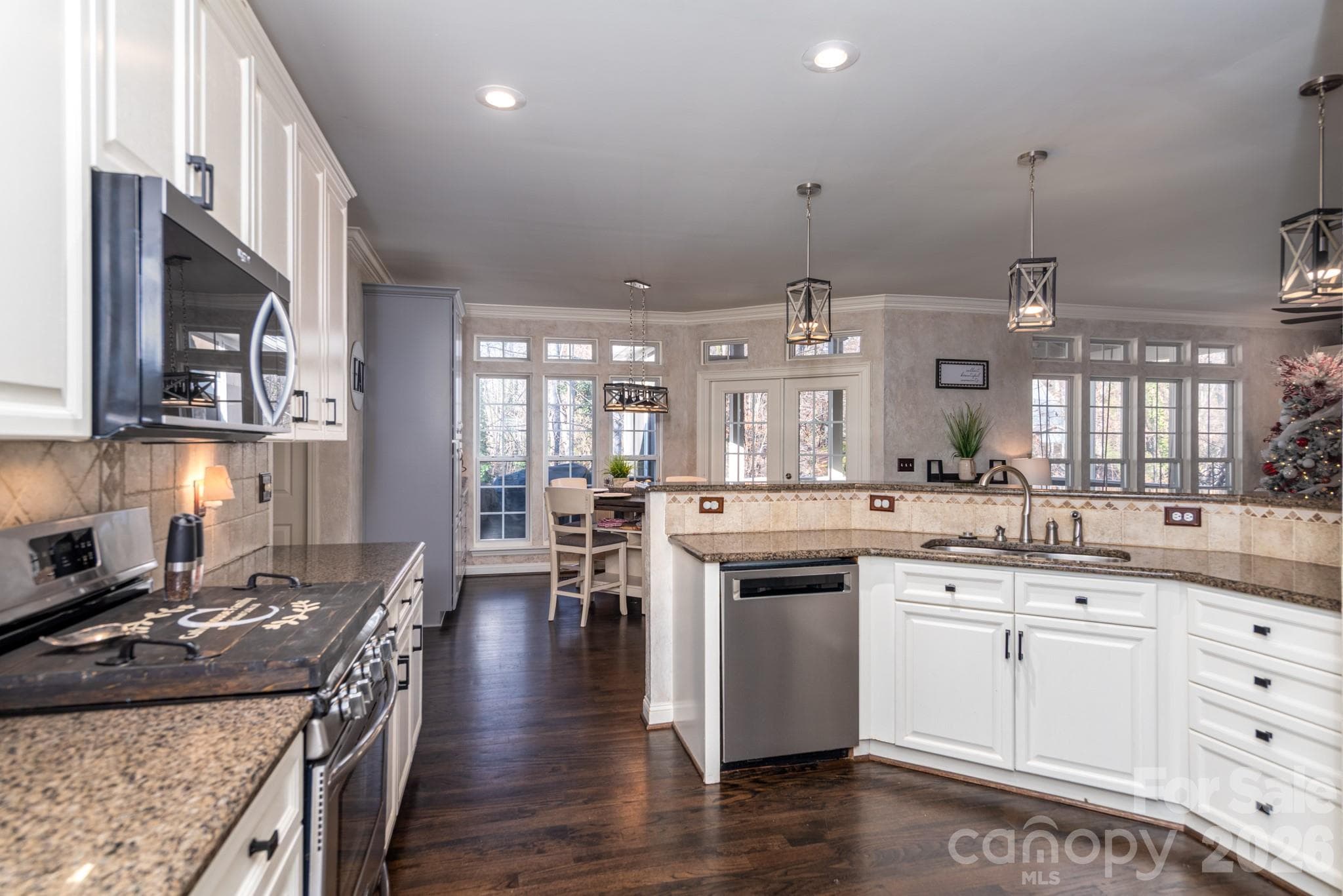 Single Family Residence at Mooresville, photo 2 of 29