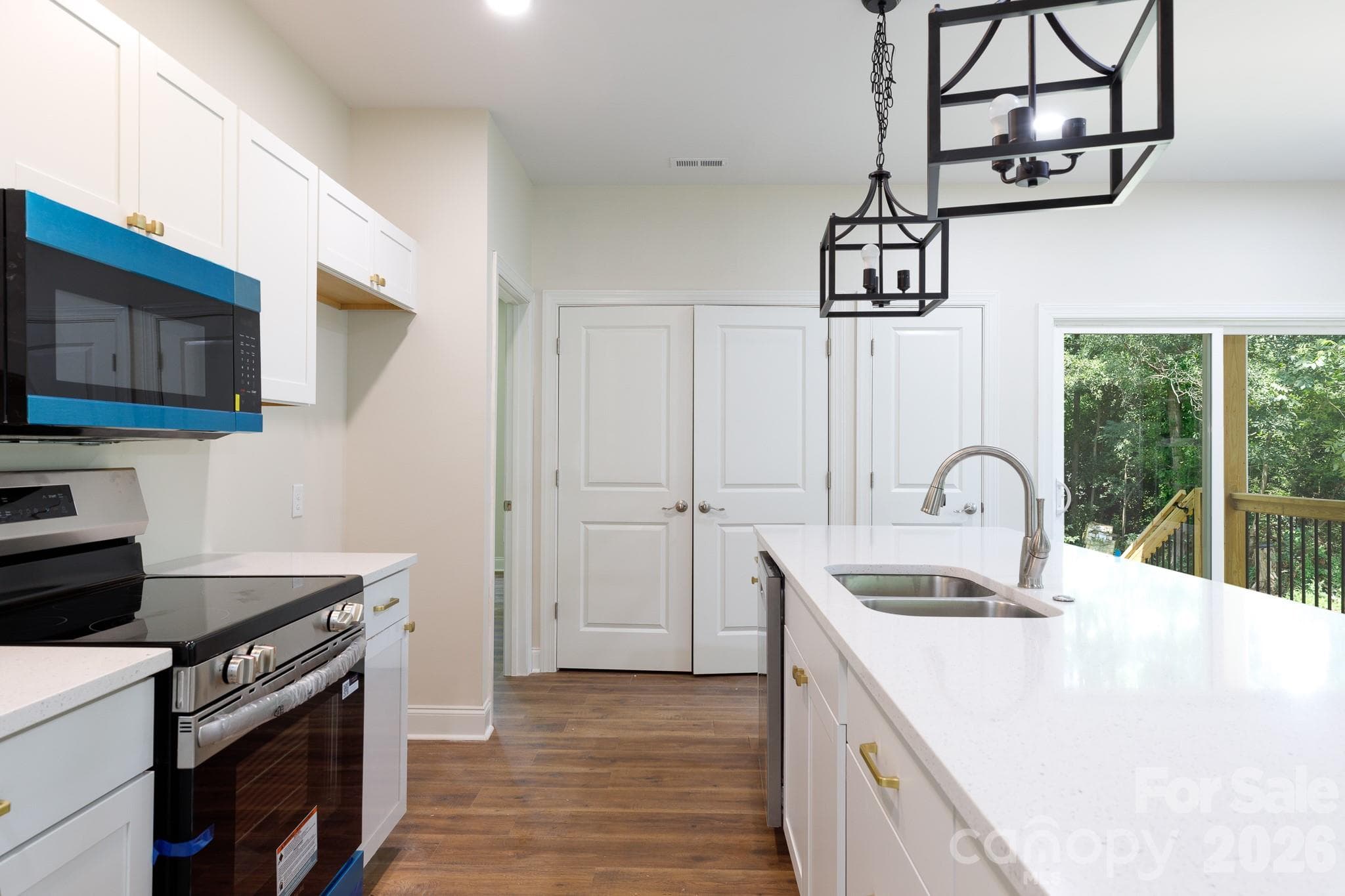 Single Family Residence at Rock Hill, photo 7 of 27
