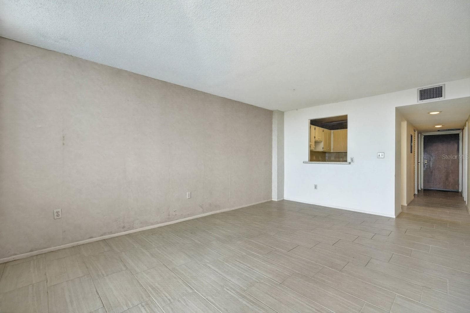 Condominium at 925 N HALIFAX AVE #710, DAYTONA BEACH, photo 9 of 37