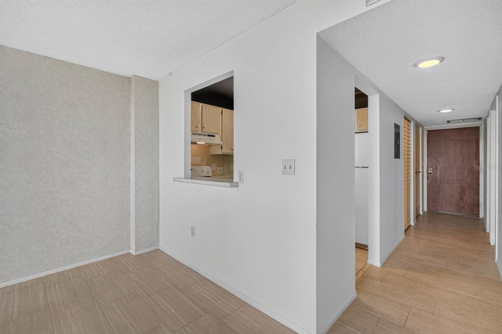 Condominium at 925 N HALIFAX AVE #710, DAYTONA BEACH, photo 10 of 37