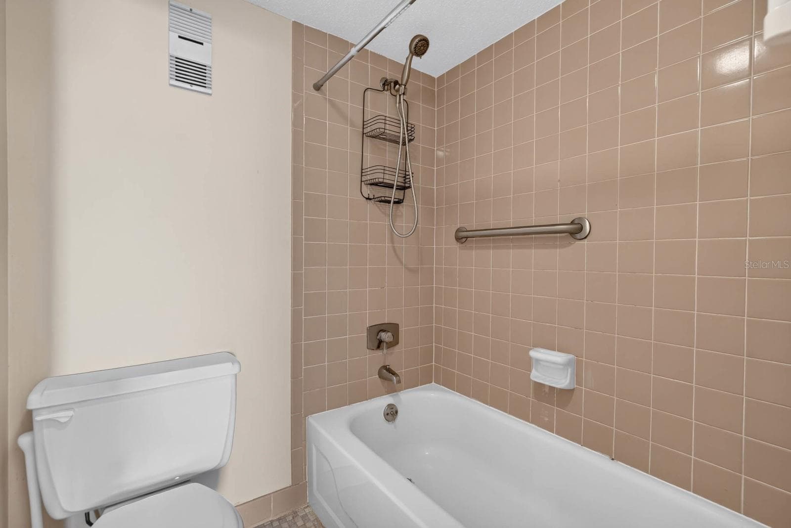 Condominium at 925 N HALIFAX AVE #710, DAYTONA BEACH, photo 20 of 37