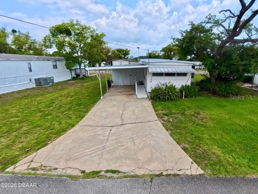 Mobile Home at 725 MARSHALL CIR, PORT ORANGE, photo 38 of 43