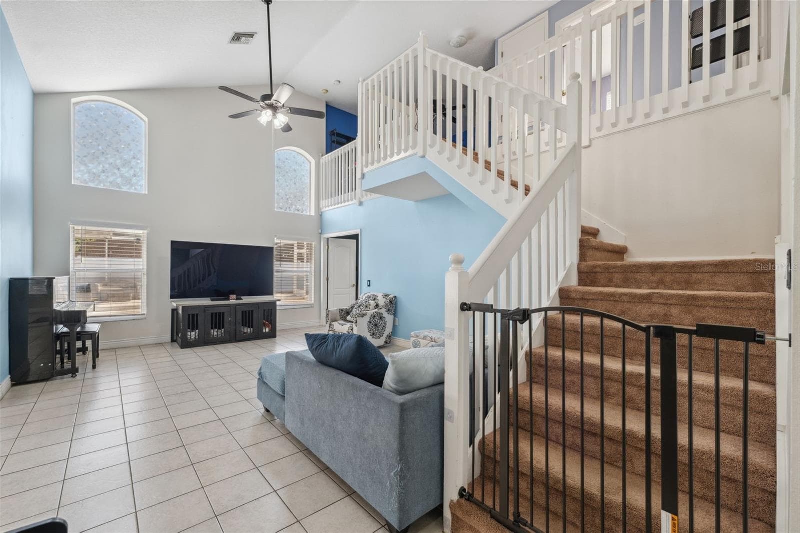 Single Family Residence at 3316 PINE TOP DR, VALRICO, photo 3 of 21