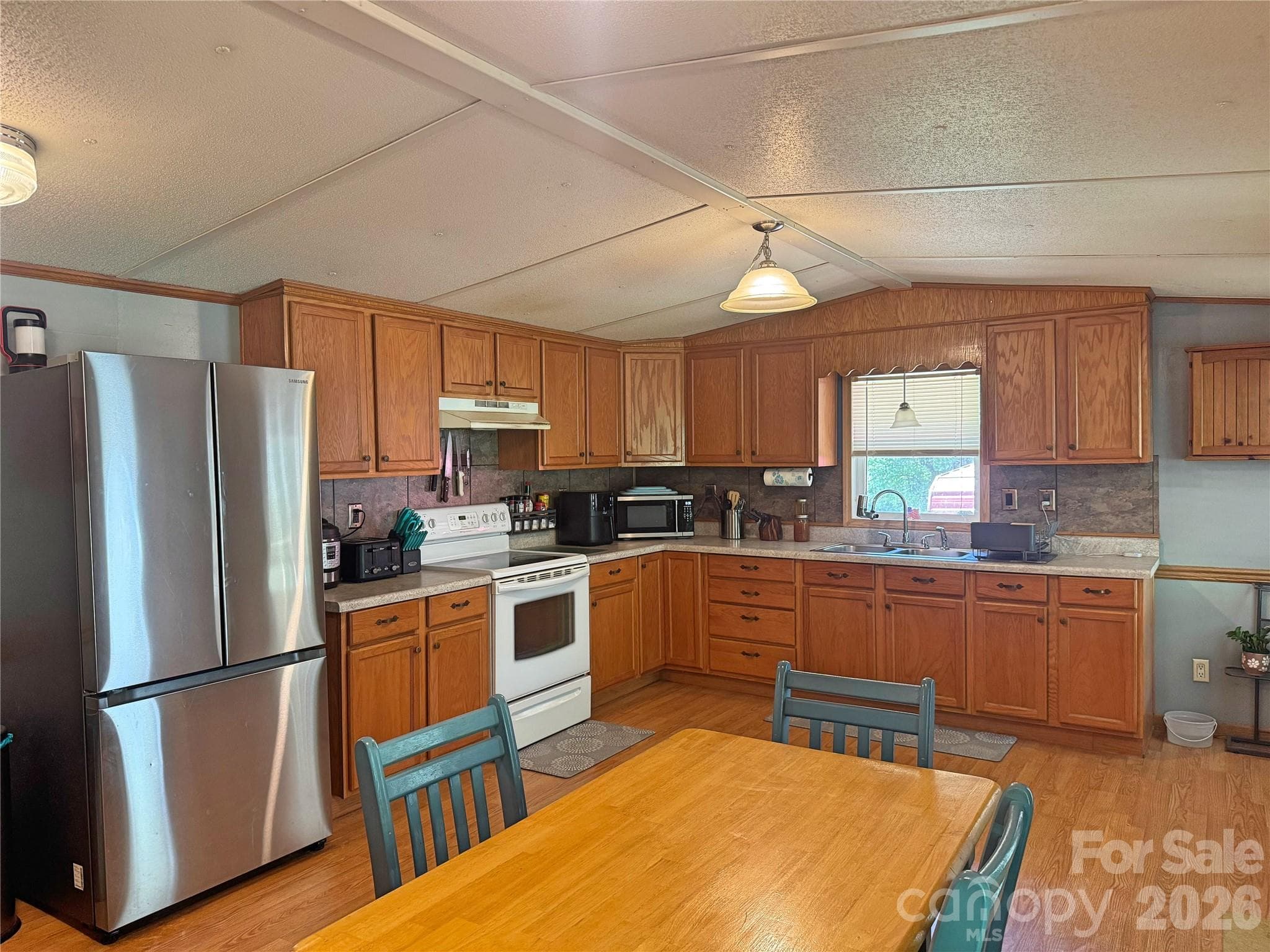 Single Family Residence at Nebo, photo 4 of 44