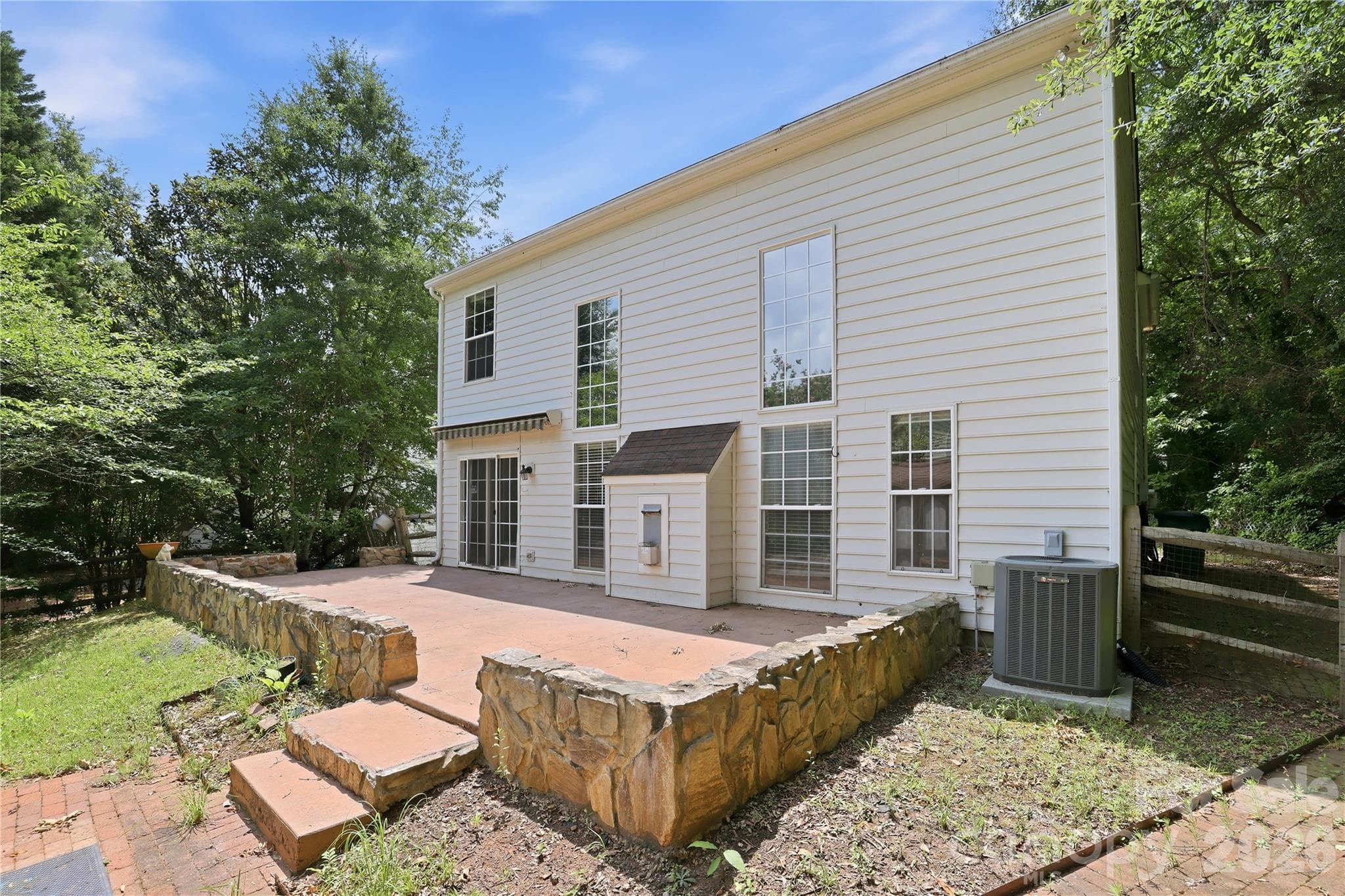 Single Family Residence at 11926 Hawick Valley Lane, Charlotte, photo 28 of 44