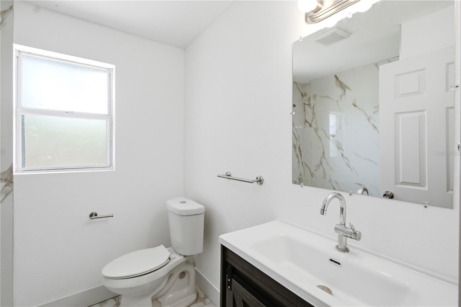 Single Family Residence at 1629 PAWNEE ST, FORT MYERS, photo 16 of 30