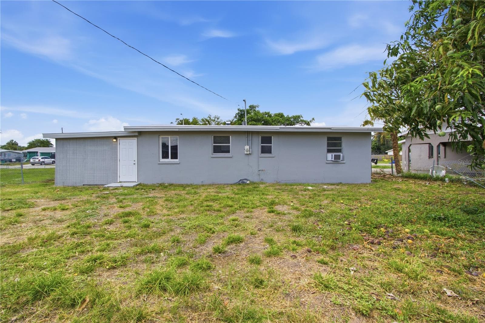 Single Family Residence at 1629 PAWNEE ST, FORT MYERS, photo 29 of 30