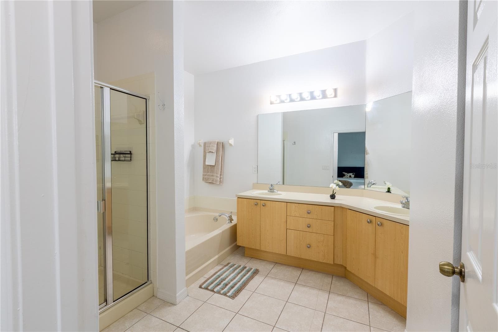 Villa at 11447 CAPTIVA KAY DR, RIVERVIEW, photo 14 of 46
