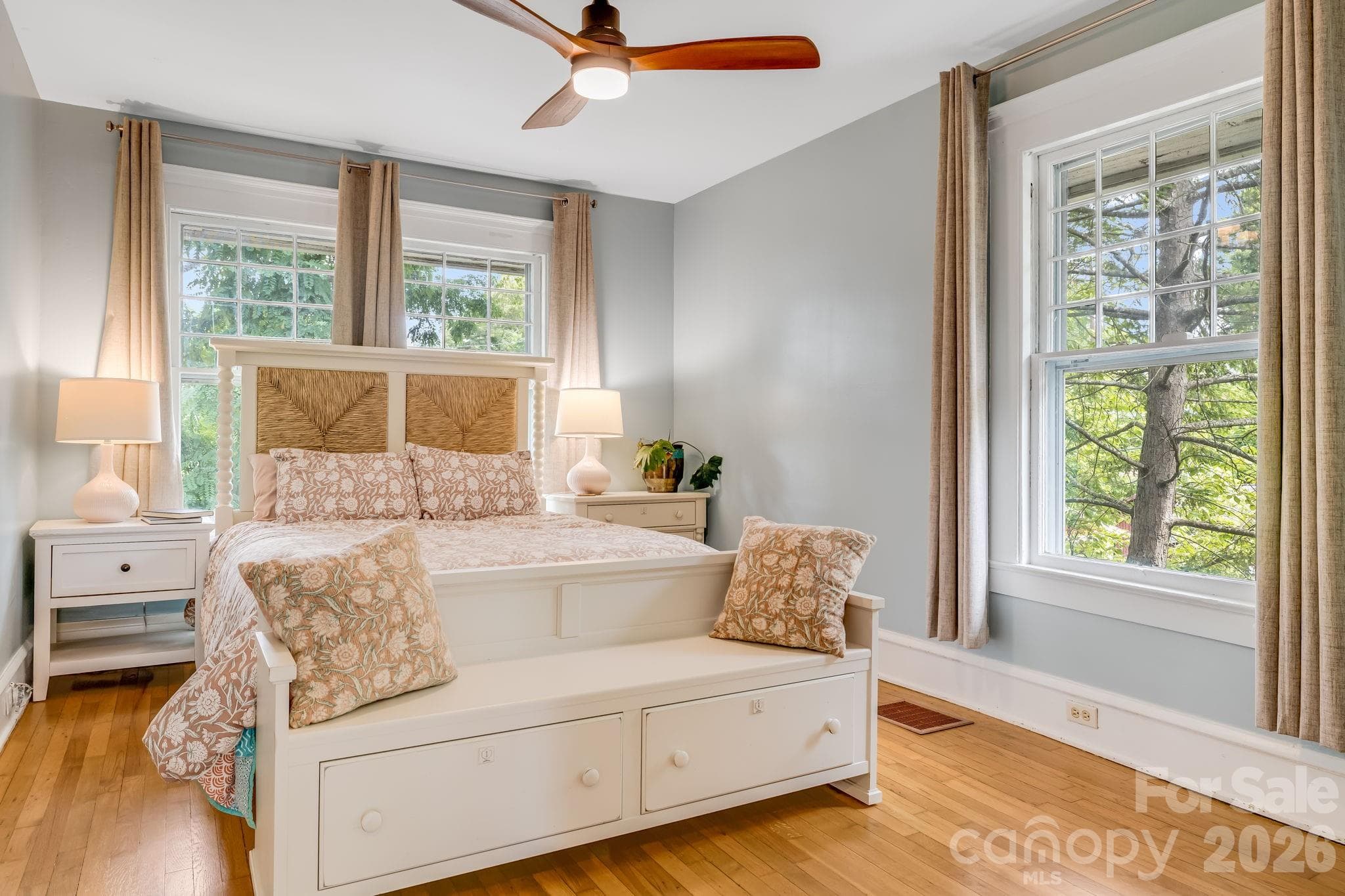 Bedroom 3 - 9 Houston Street, Asheville