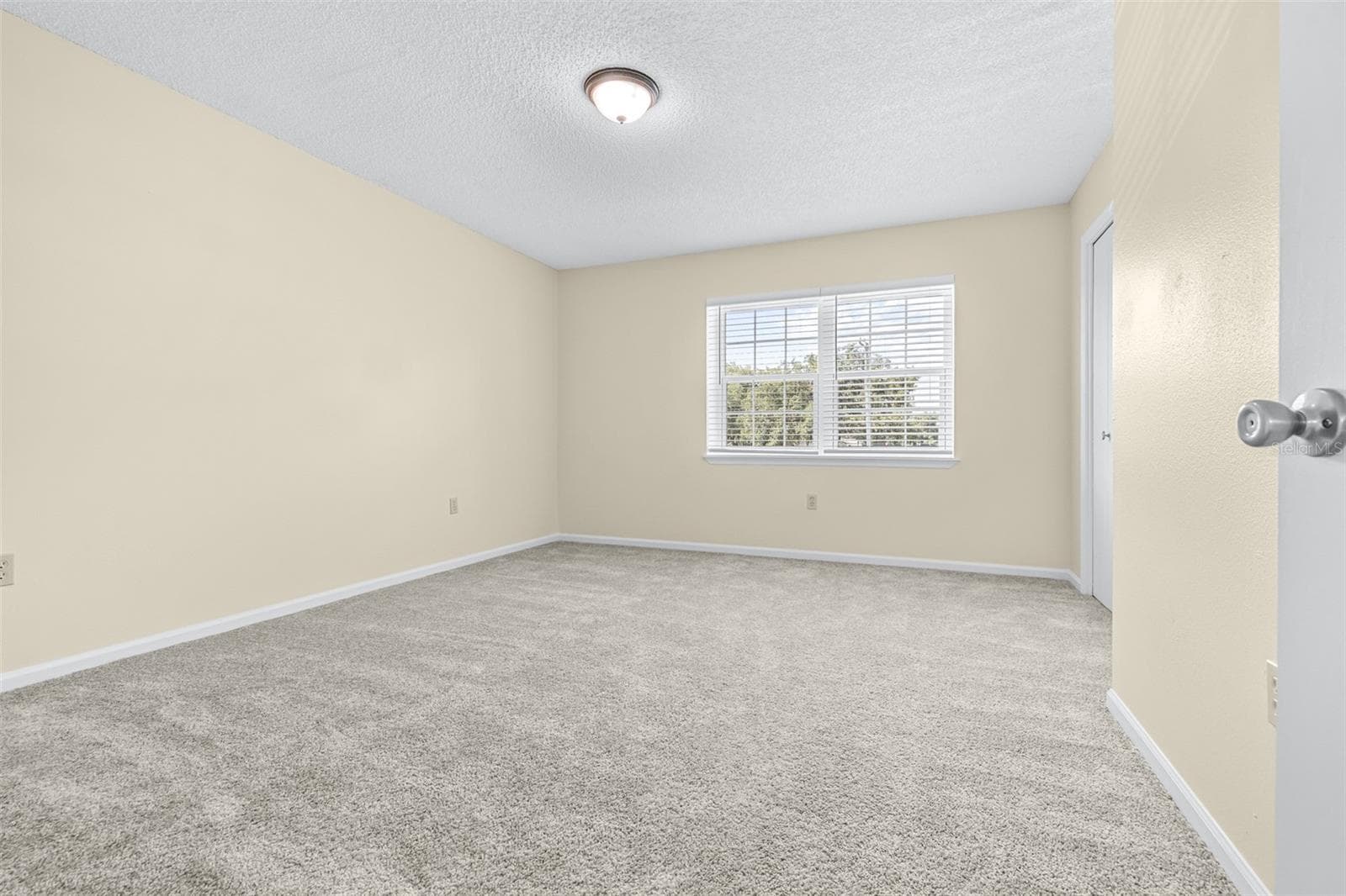Townhouse at 2944 MORGAN COMBEE RD, LAKELAND, photo 20 of 45