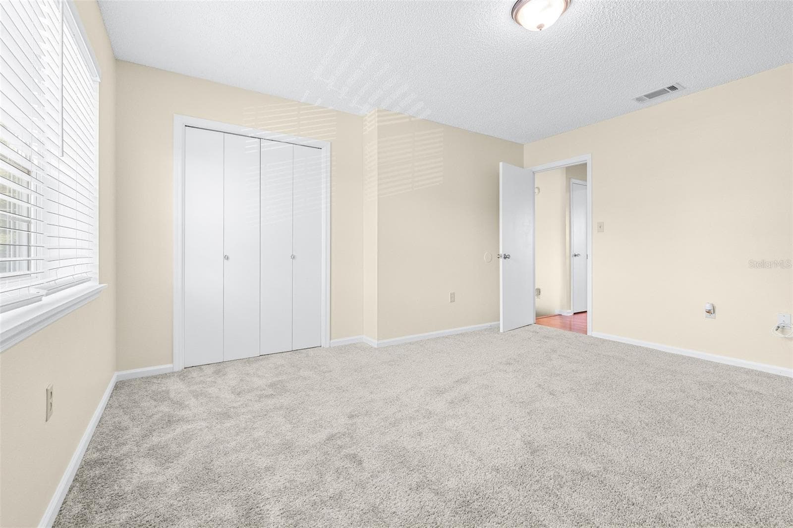 Townhouse at 2944 MORGAN COMBEE RD, LAKELAND, photo 23 of 45