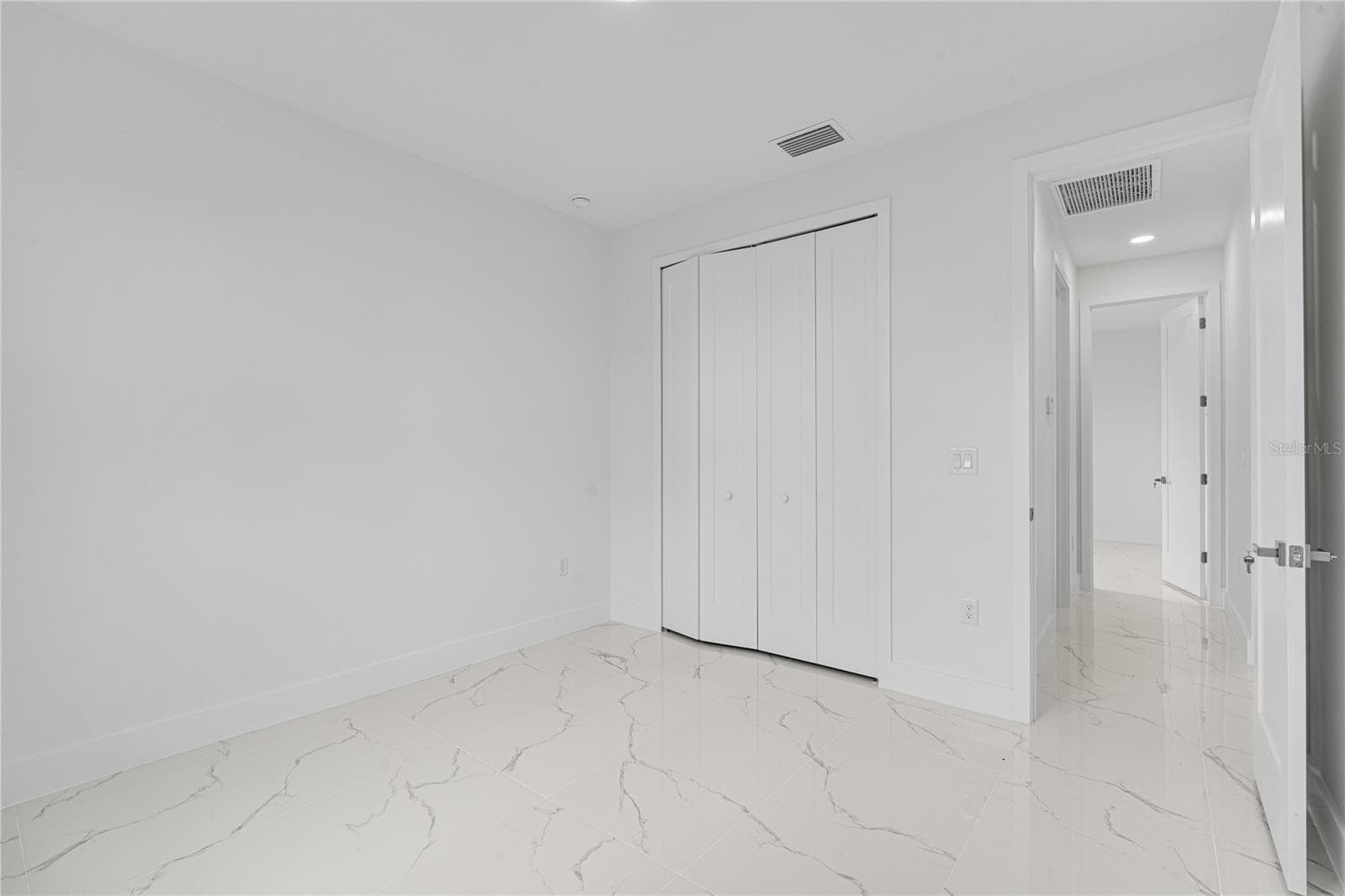 Single Family Residence at 153 AUSTRALIAN DR, ROTONDA WEST, photo 25 of 32