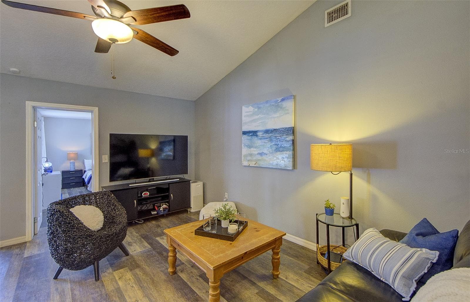 Living Room - 13222 PINE CREEK CIR, RIVERVIEW