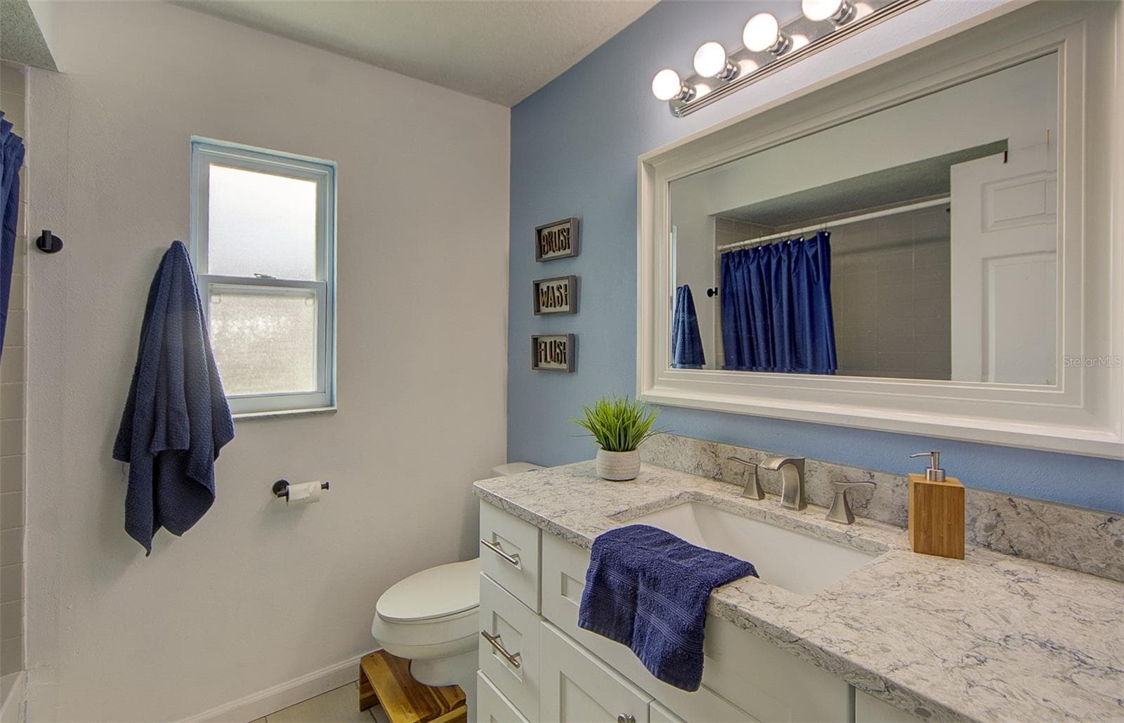 Bathroom 3 - 13222 PINE CREEK CIR, RIVERVIEW