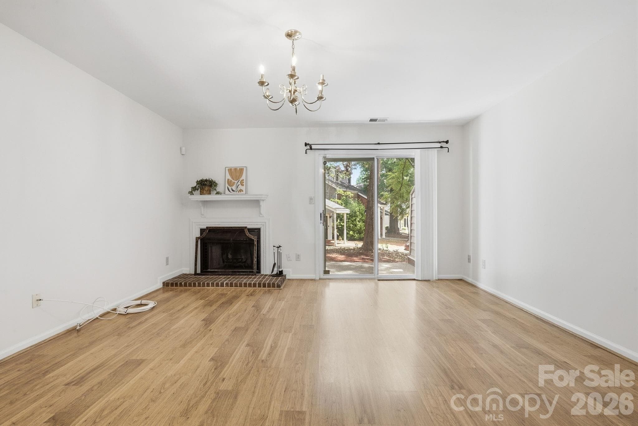 Cozy Fireplace - 2954 Iron Gate Lane, Charlotte