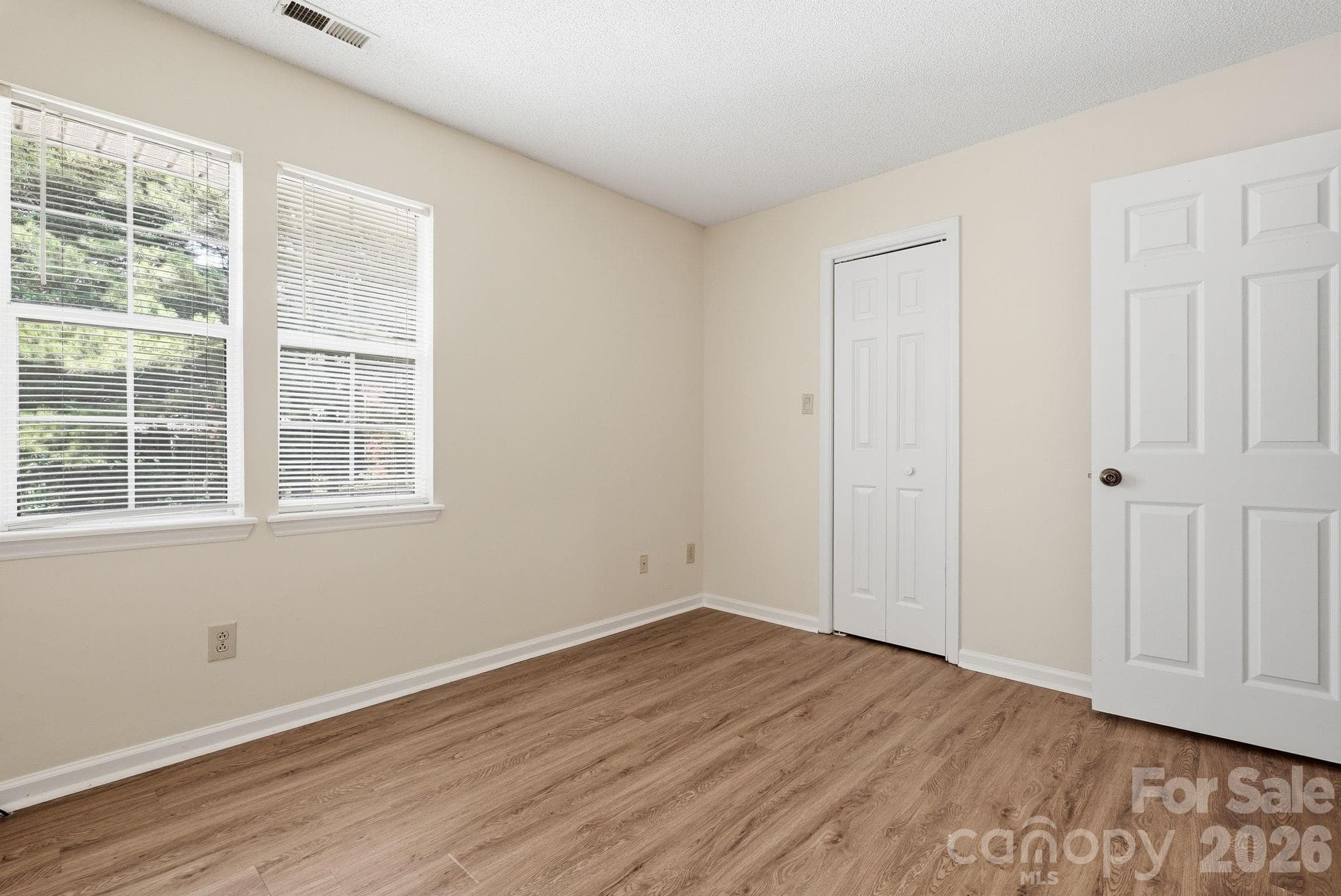 Condominium at 2954 Iron Gate Lane, Charlotte, photo 23 of 29