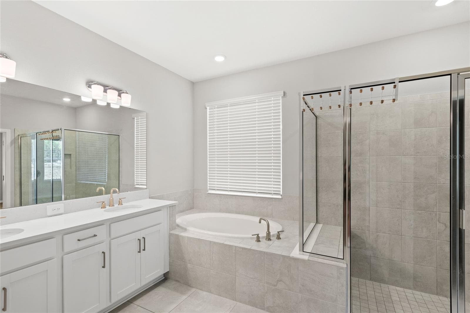 Primary en suite - 2146 RIDGE POINTE LN, CLERMONT