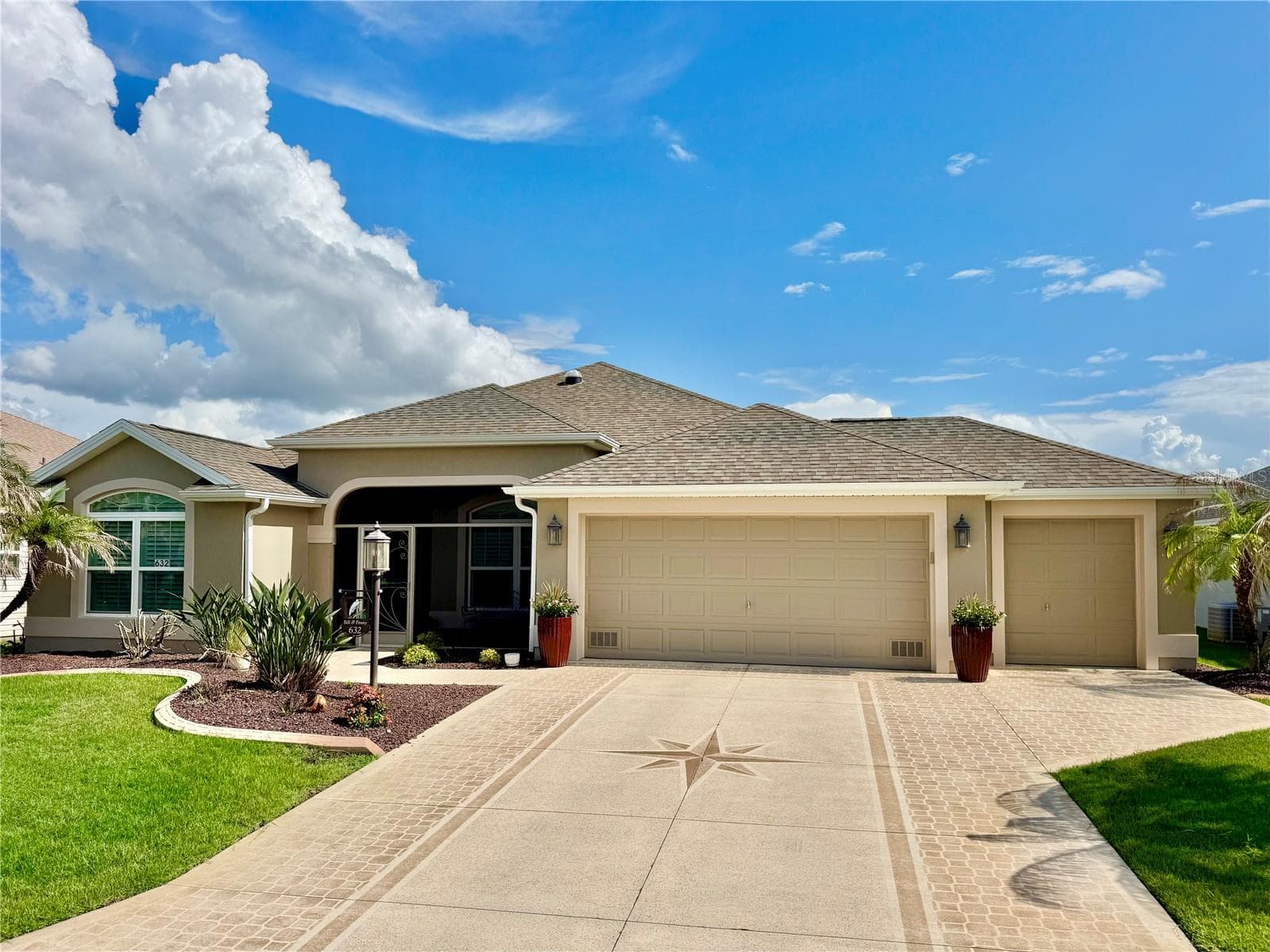 632 CORONACA CT