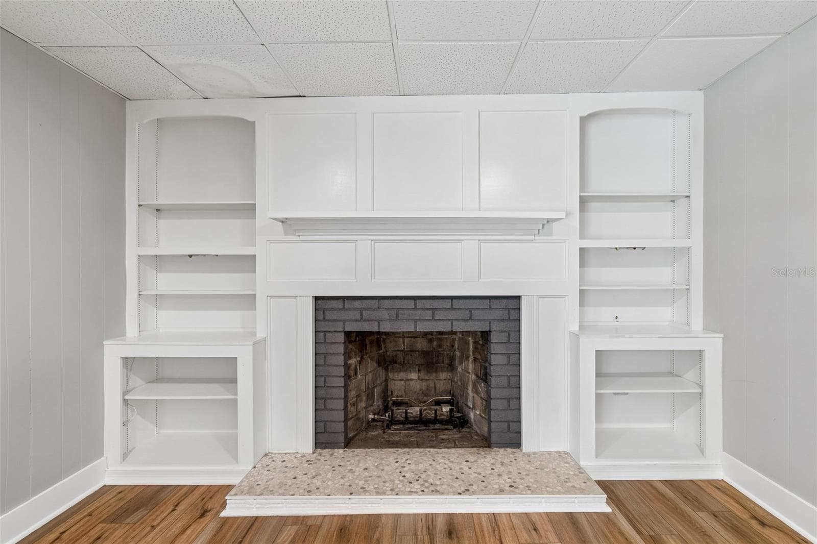 Single Family Residence at 1555 MAGNOLIA DR, CLEARWATER, photo 19 of 57