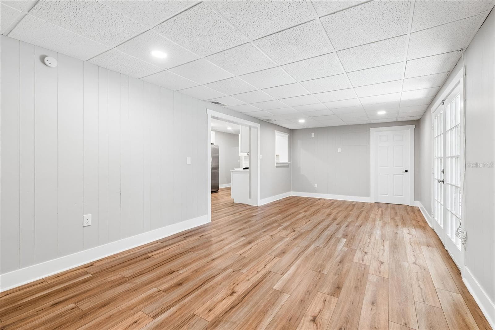 Single Family Residence at 1555 MAGNOLIA DR, CLEARWATER, photo 20 of 57