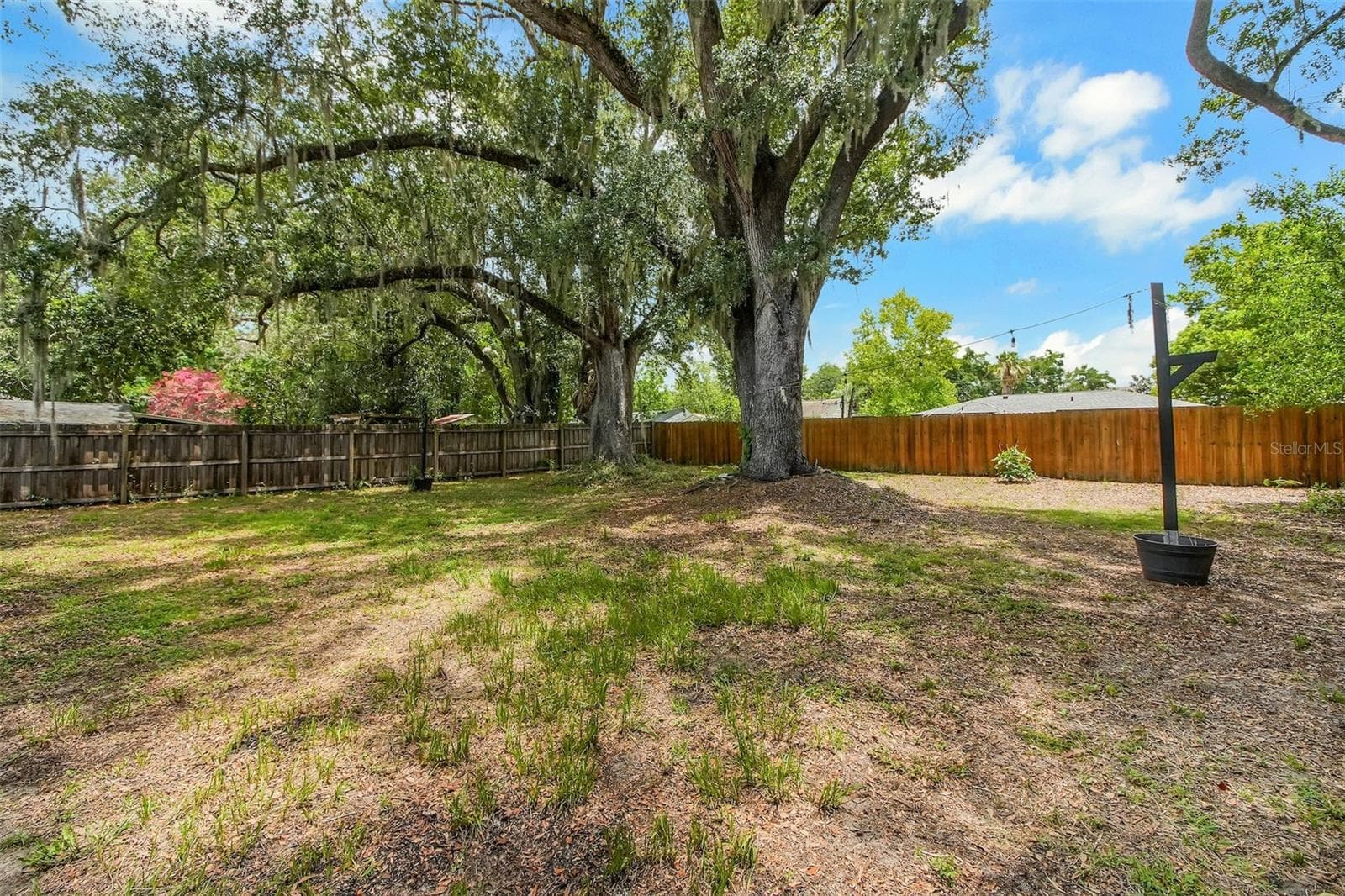 Large Backyard - 301 S HAMPTON AVE, ORLANDO