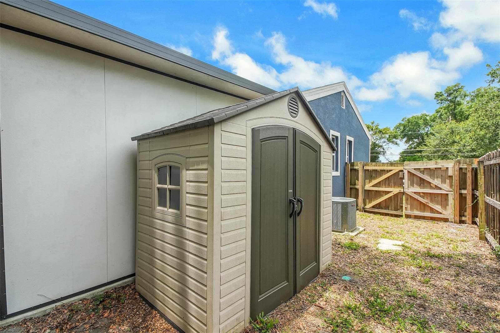 Storage Shed - 301 S HAMPTON AVE, ORLANDO