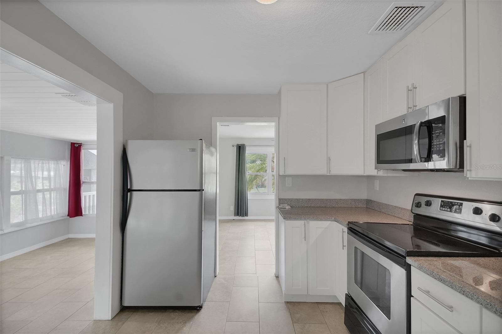 Kitchen - 301 S HAMPTON AVE, ORLANDO