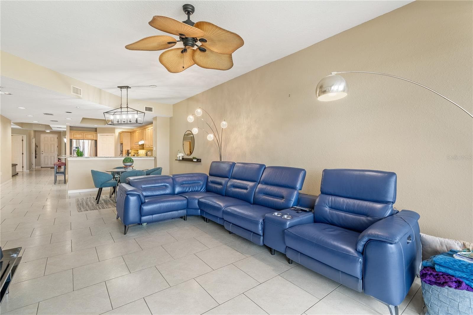 Open Living & Dining Concept - 3805 GULF BLVD #203, ST PETE BEACH