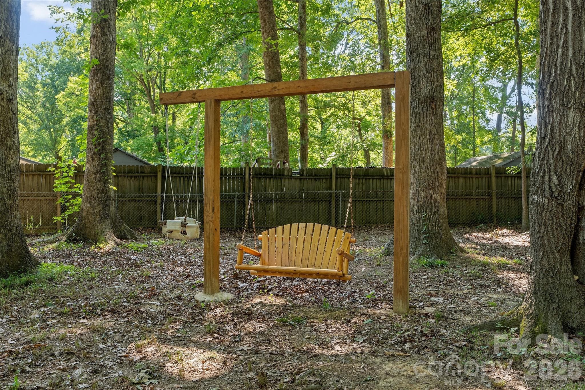 Single Family Residence at Matthews, photo 4 of 37