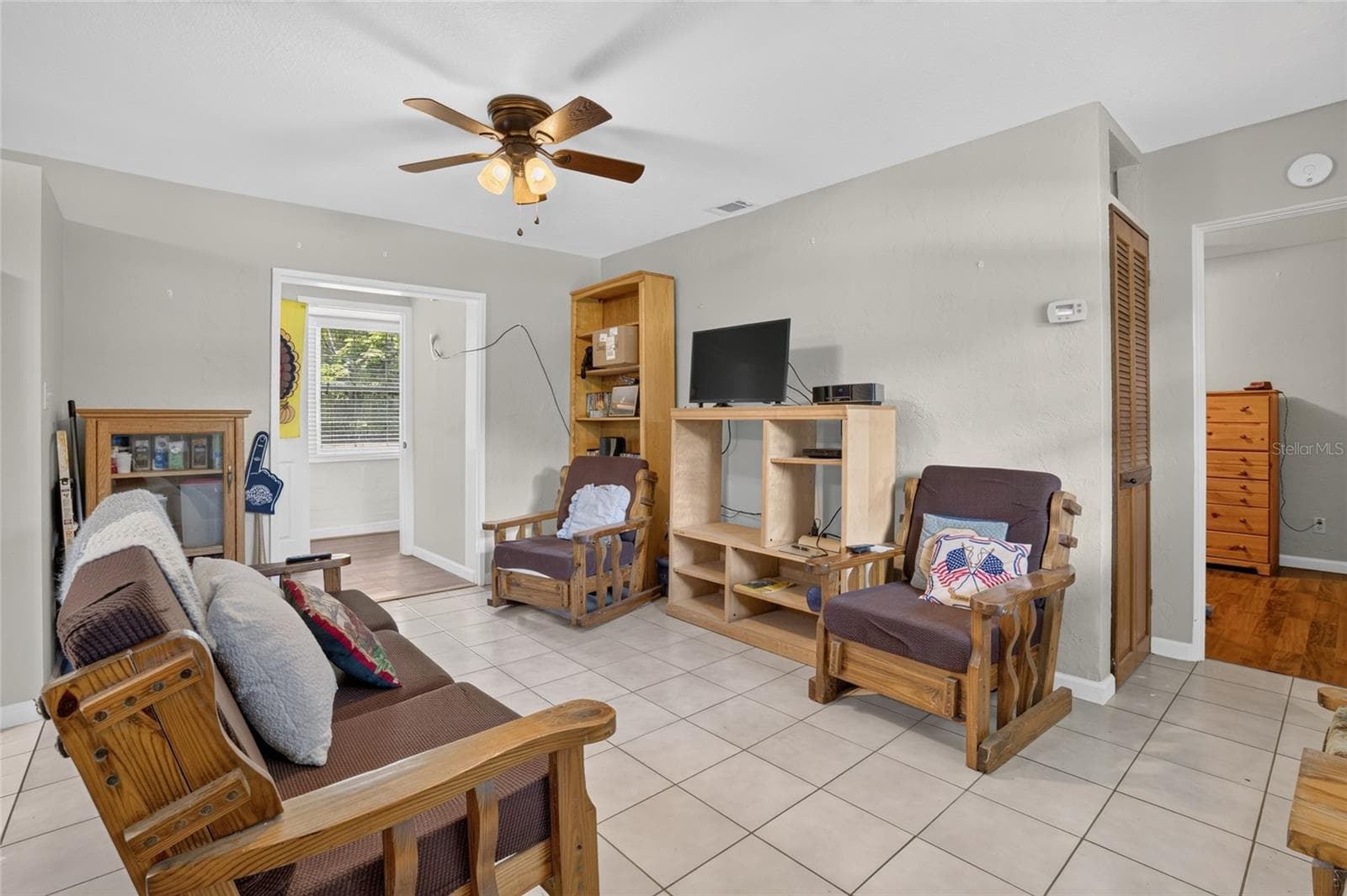 Single Family Residence at 129 COLOMBA RD, DEBARY, photo 9 of 30