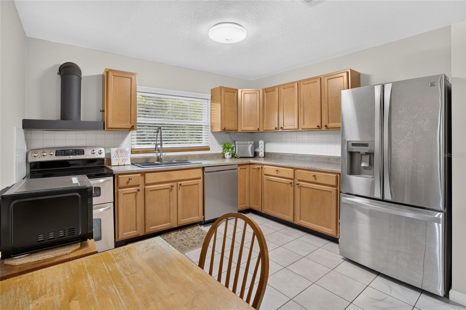 Single Family Residence at 129 COLOMBA RD, DEBARY, photo 10 of 30
