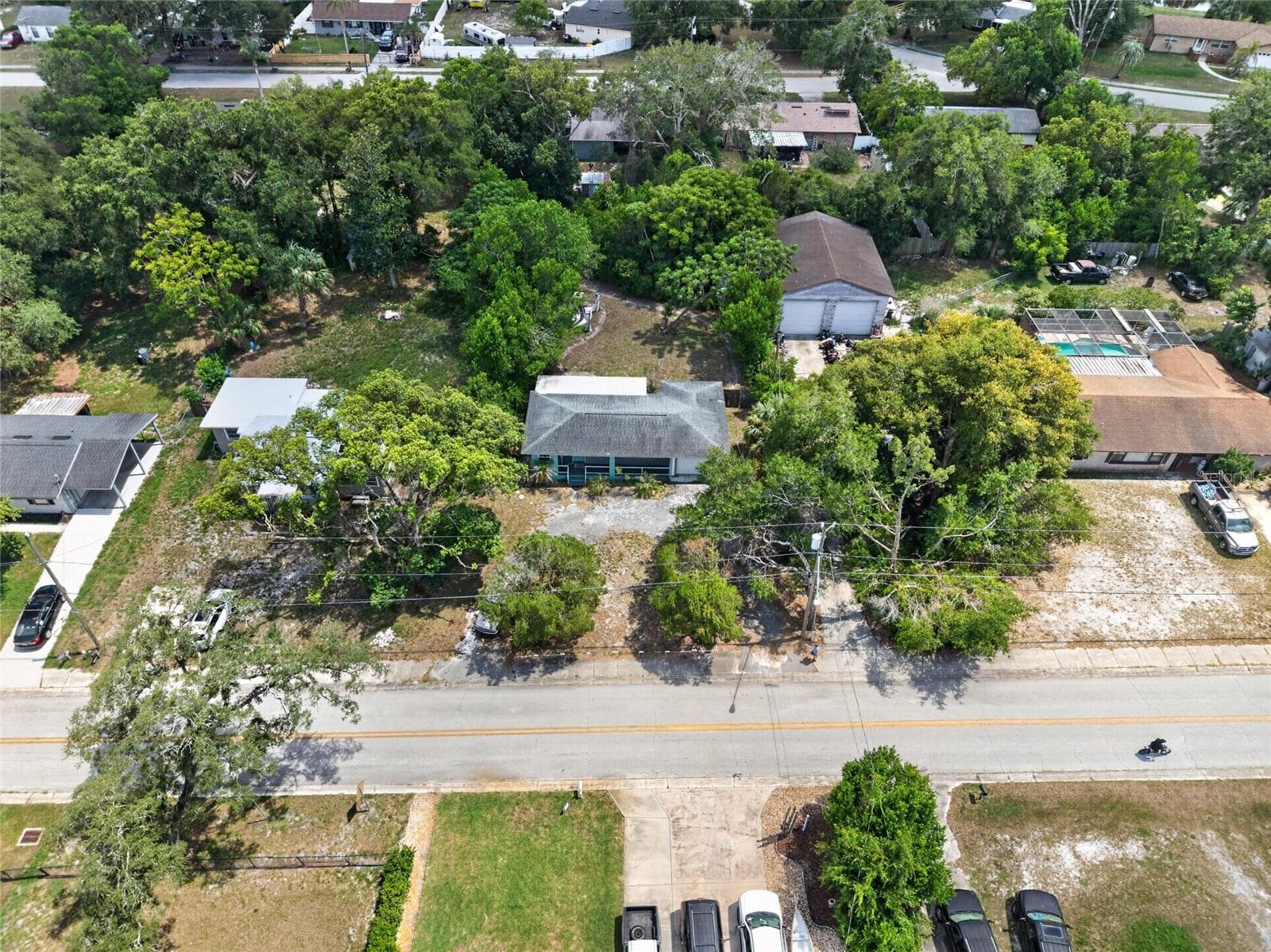 Single Family Residence at 129 COLOMBA RD, DEBARY, photo 28 of 30