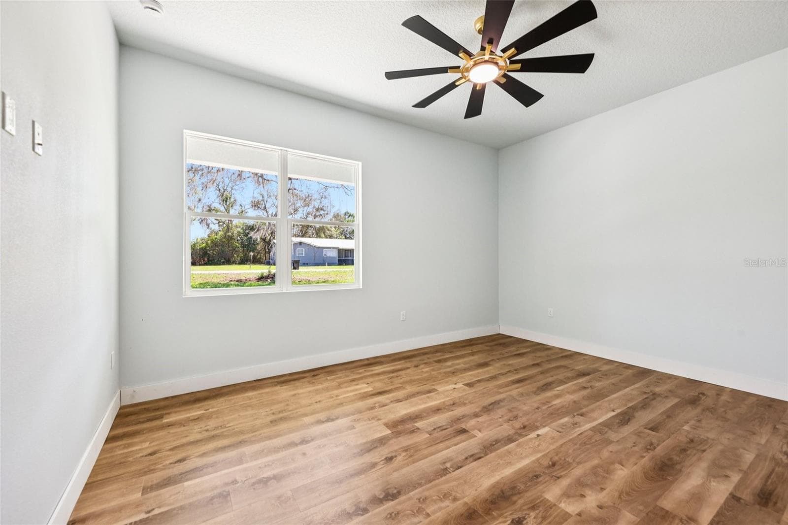 Front Left Bedroom - 1623 MAGNOLIA AVE, DELAND